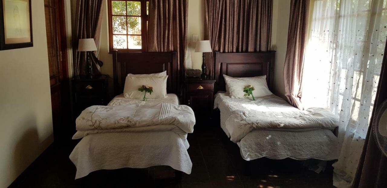 Forest Creek Lodge & Spa Дюлстром Екстер'єр фото